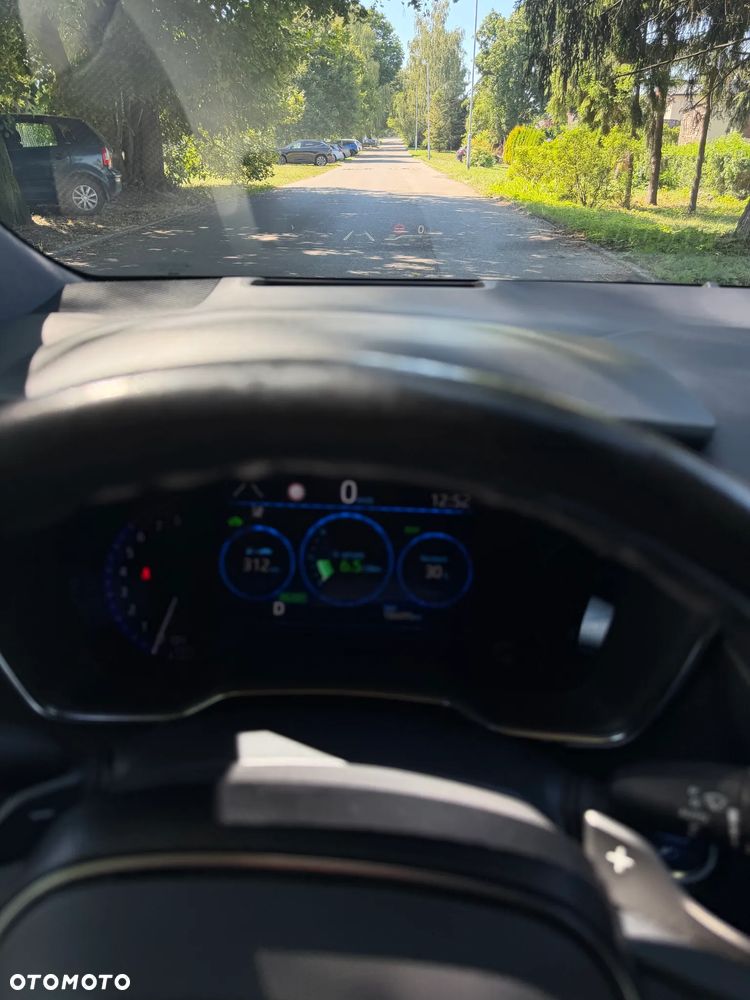 Toyota Corolla 2.0 Hybrid Executive - 6