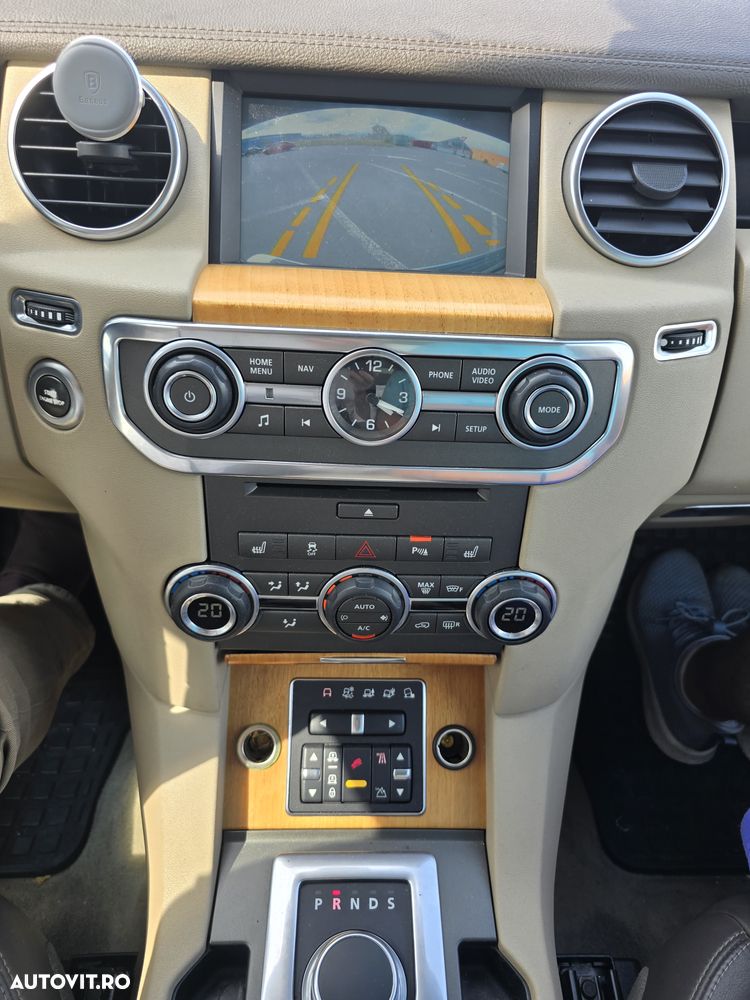 Land Rover Discovery 3.0 SDV6 HSE Aut - 10