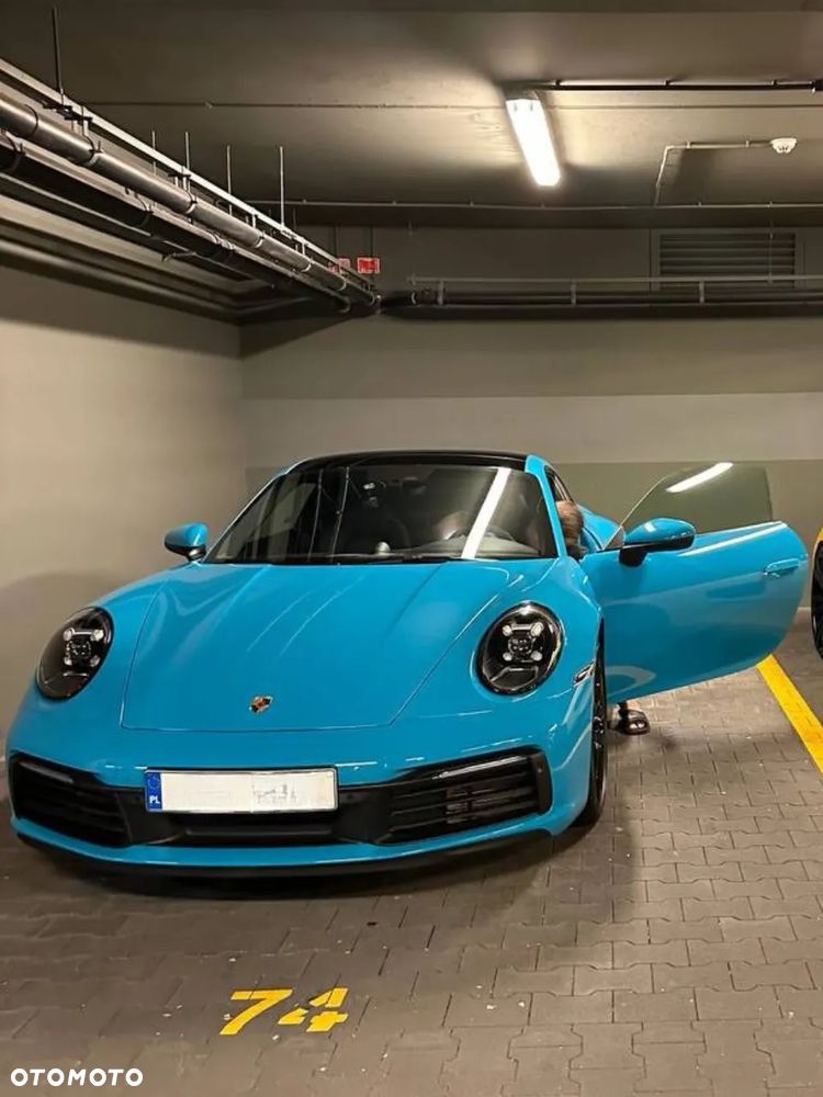 Porsche 911 Carrera S - 8
