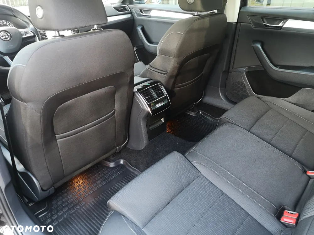 Skoda Superb 2.0 TSI 4x4 Ambition DSG - 26