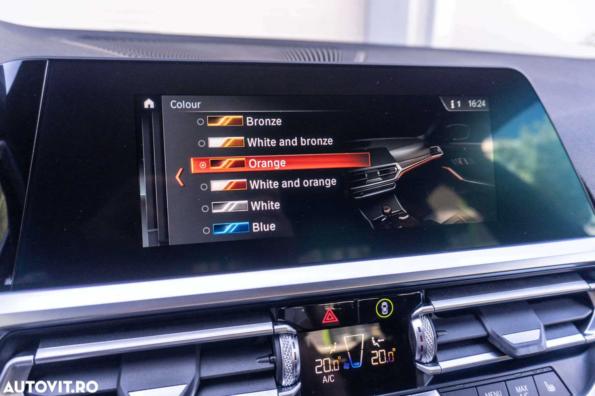 BMW Seria 3 320d Aut. M Sport - 22