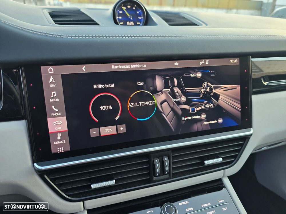 Porsche Cayenne E-Hybrid - 33