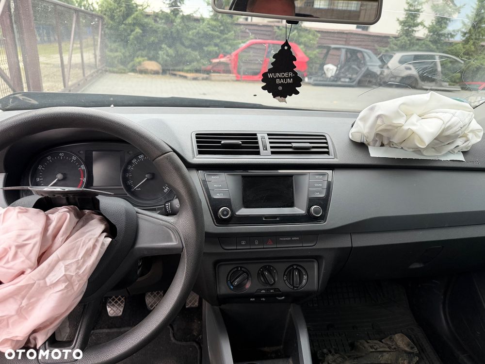 Skoda Fabia 1.0 MPI Active - 6