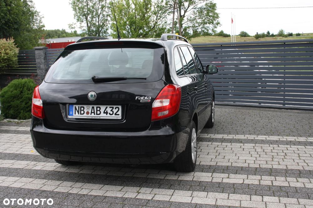 Skoda Fabia 1.2 12V Ambition Plus - 8