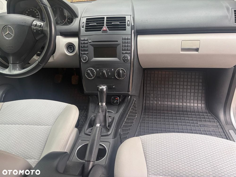 Mercedes-Benz Klasa A 180 CDI Elegance EU5 - 15