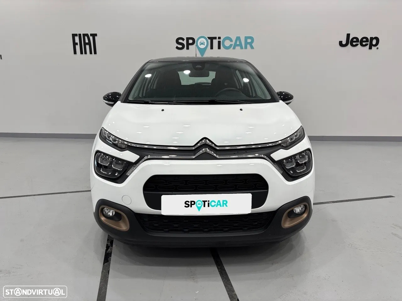 Citroën C3 1.2 PureTech C-Series - 2