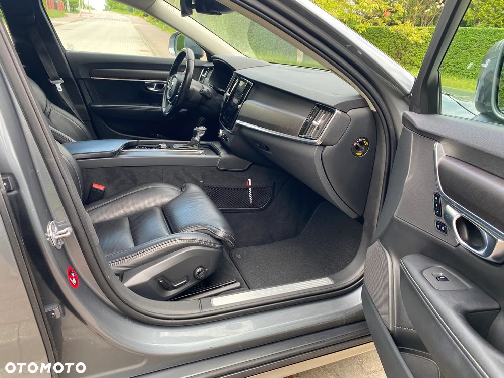 Volvo V90 Cross Country D5 AWD Pro - 10