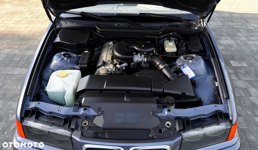 BMW Seria 3 - 25
