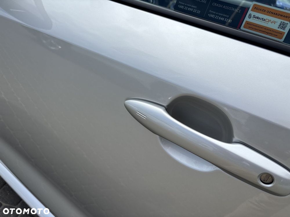 Toyota Corolla - 11