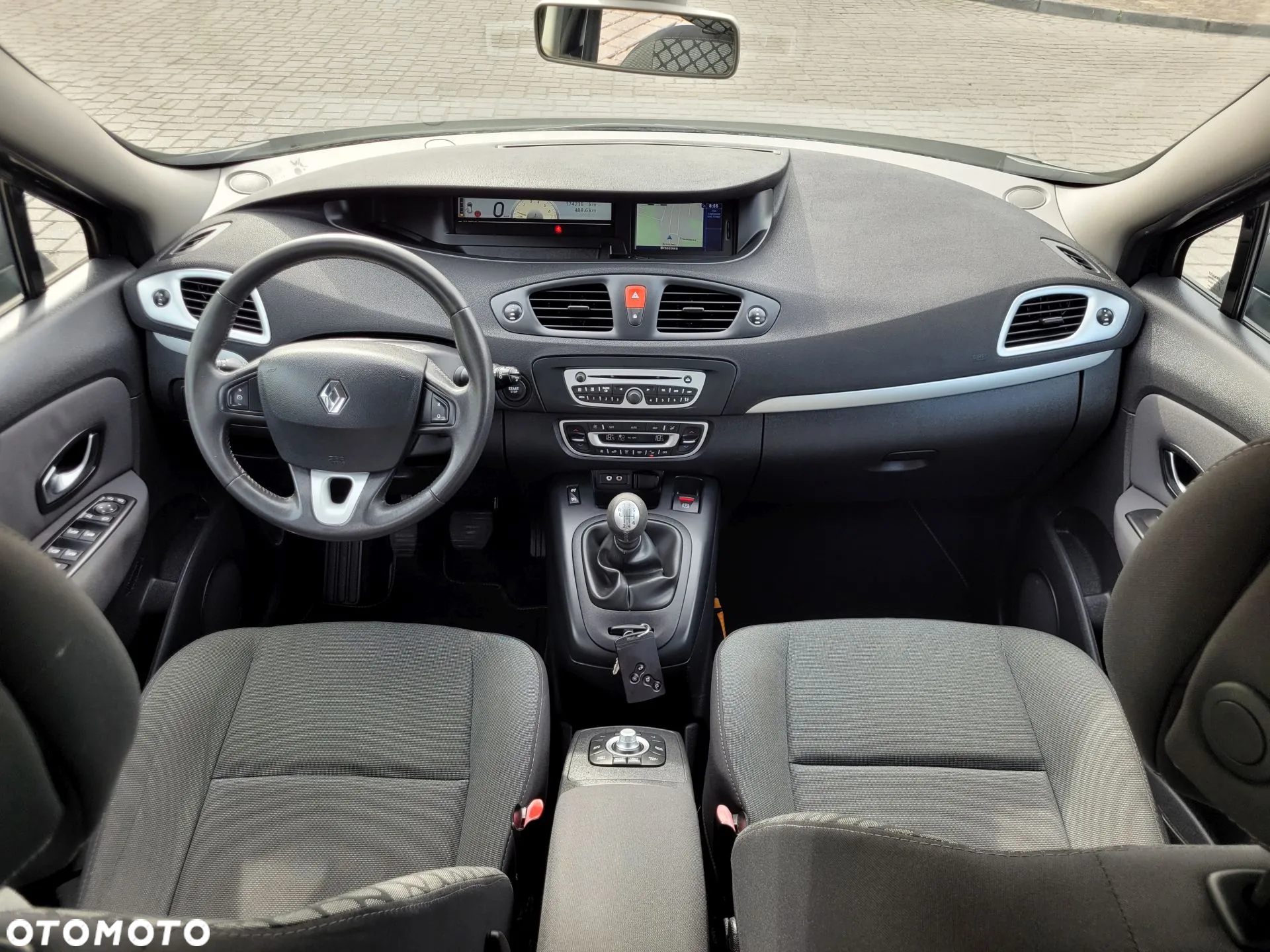 Renault Scenic - 20