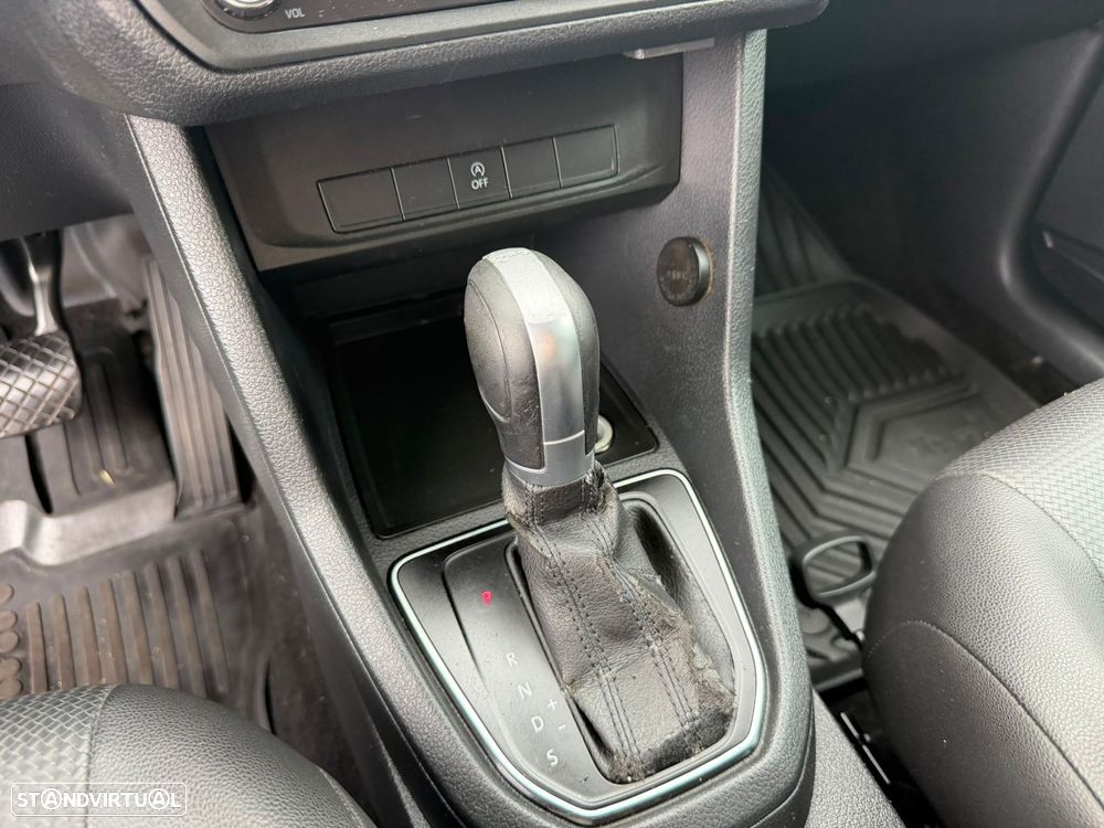 VW Caddy 2.0 TDi BM Highline DSG - 32
