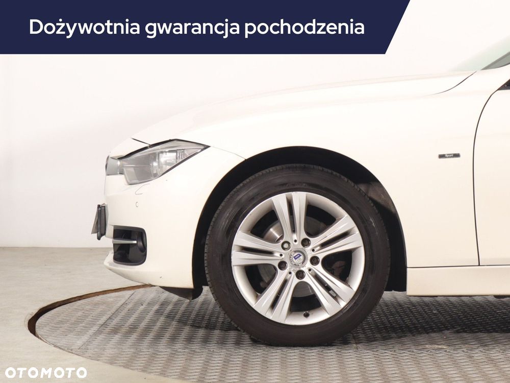 BMW Seria 3 - 17
