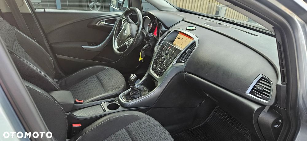 Opel Astra 1.4 Turbo ENERGY - 30