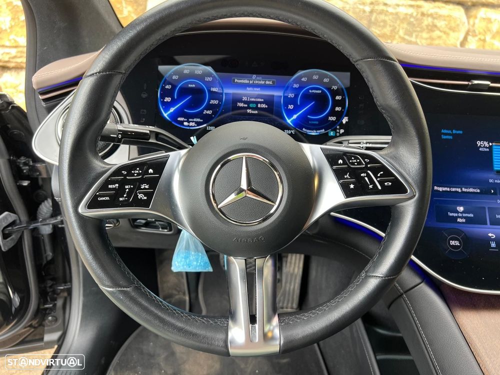 Mercedes-Benz EQE 350+ - 28