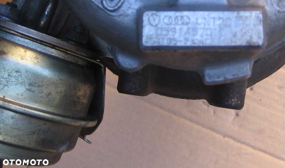 turbo sprężarka AUDI A4 A6 PASSAT B5 2.5 TDI 059145701C - 4
