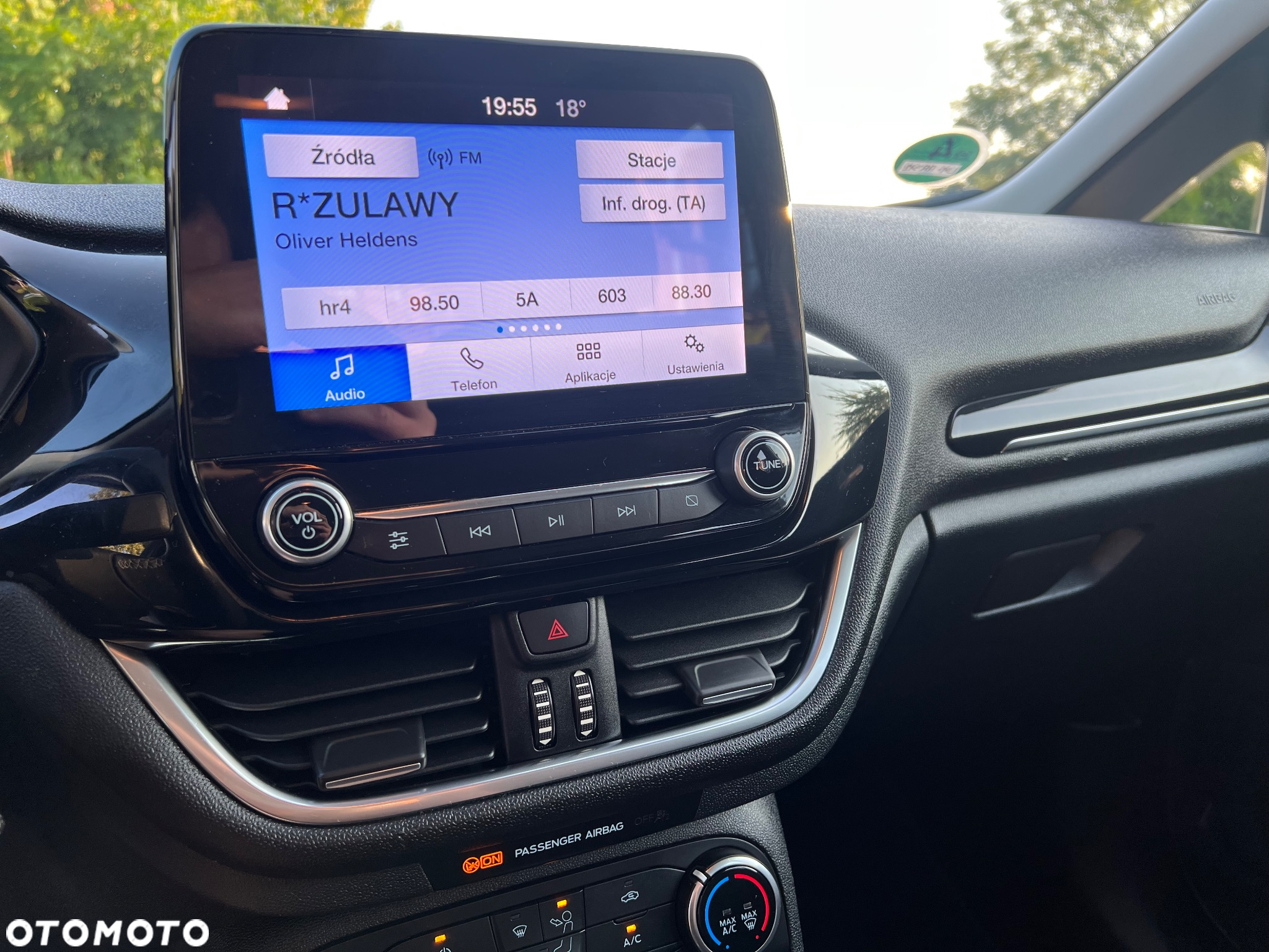 Ford Fiesta 1.0 EcoBoost S&S COOL&CONNECT - 28