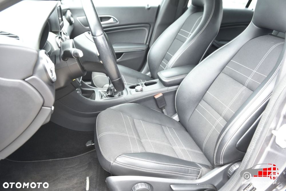 Mercedes-Benz CLA - 18