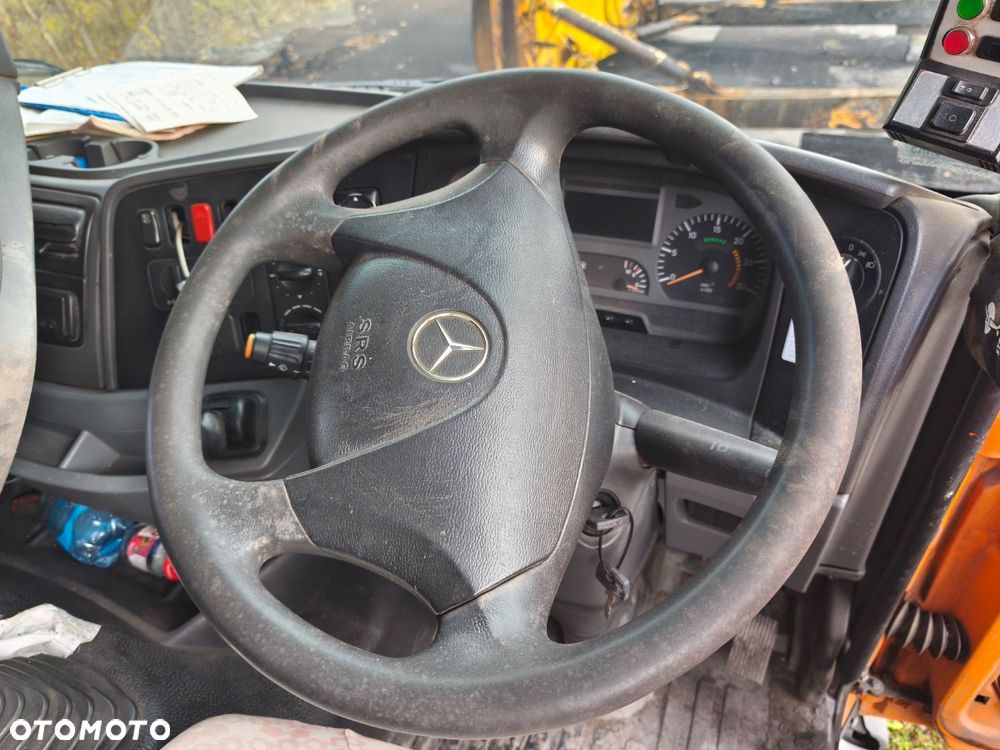 Mercedes-Benz 1824 L - 17