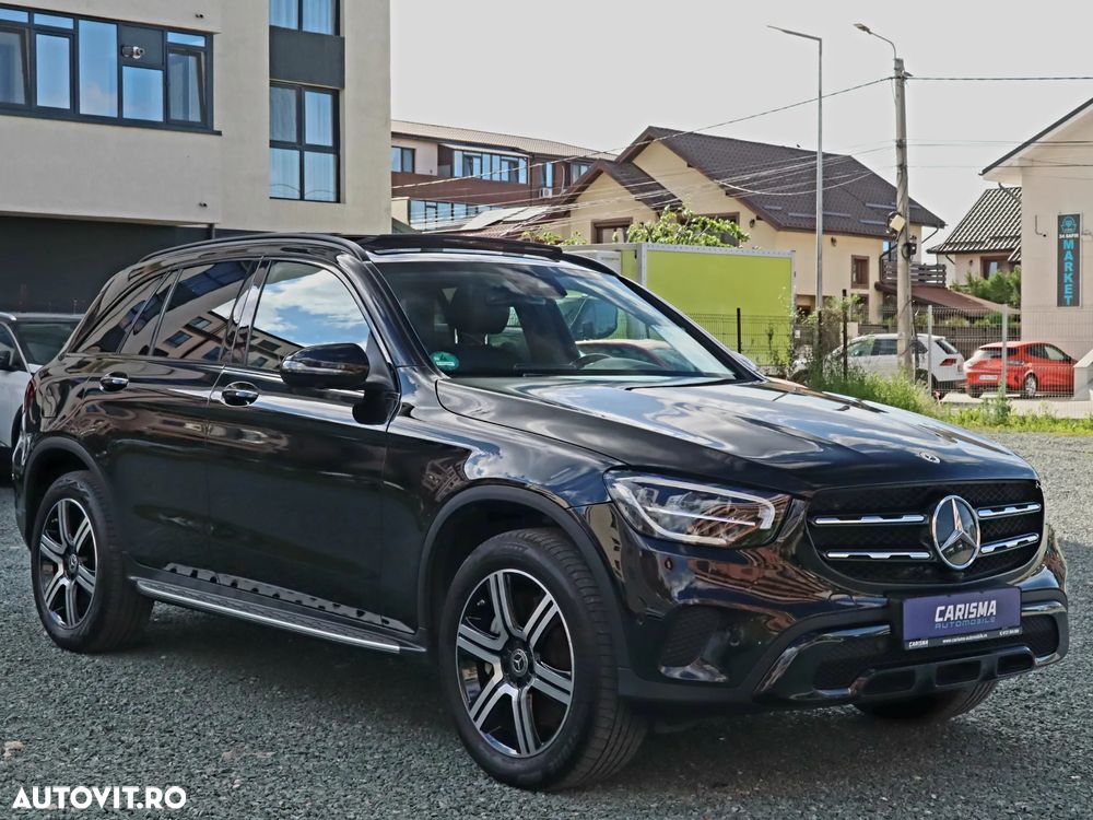 Mercedes-Benz GLC 300 e 4MATIC - 1