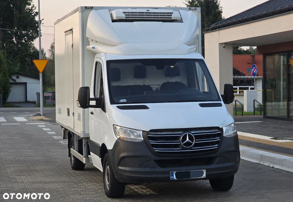 Mercedes-Benz SPRINTER 316 CDI 907❗❗NOWY MODEL / CHŁODNIA-MROŹNIA 7 PALET / -32*C +25*C / AGREGAT THERMOKING / ZASILANIE ZEWNETRZNE 230V / ZABUDOWA IGLOPOL / SERWIS ASO / SALON POLSKA / 1 WŁAŚCICIEL / JAK NOWY ❗❗ - 11