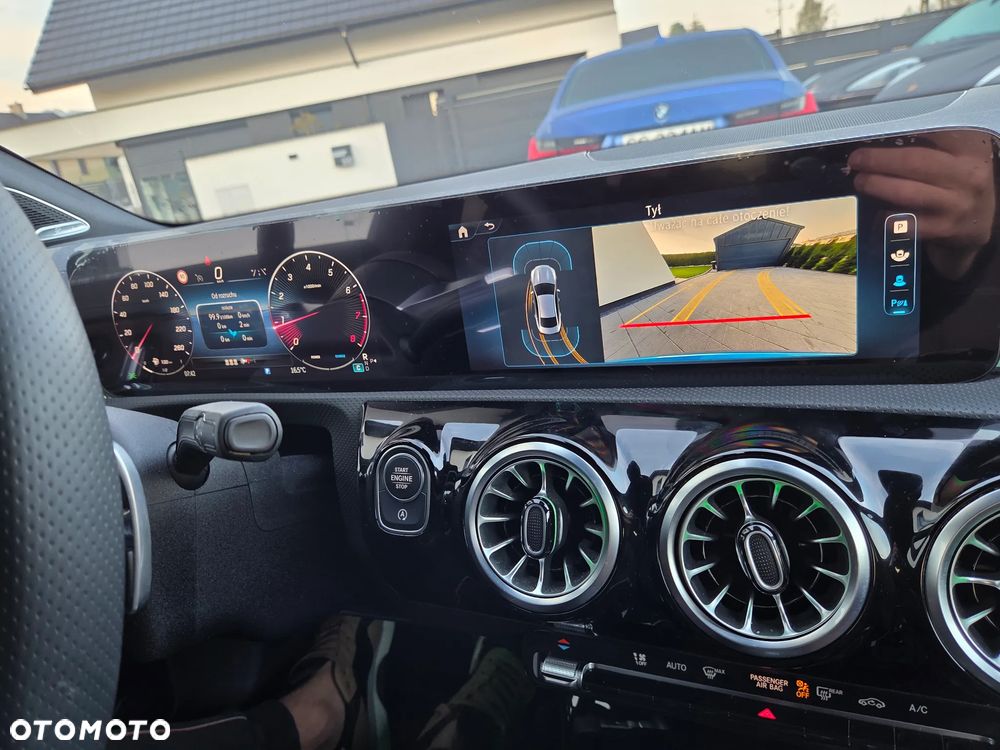 Mercedes-Benz CLA 220 mHEV 4-Matic AMG Line 8G-DCT - 13