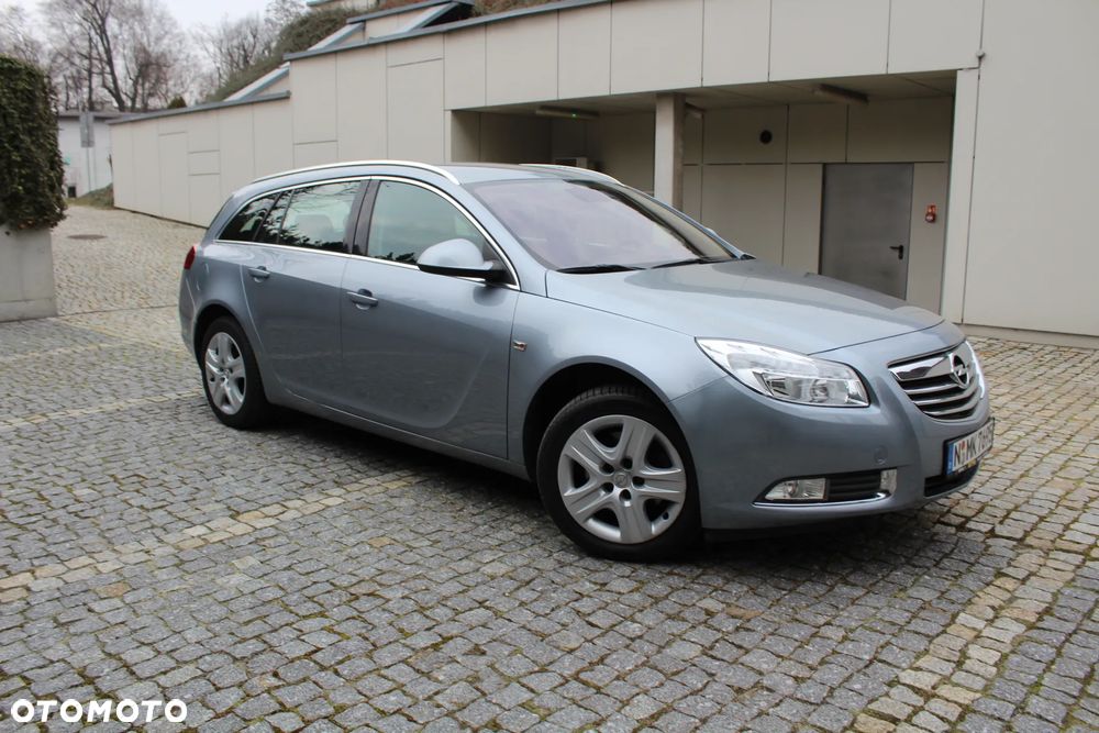 Opel Insignia 2.0 Turbo Edition - 1