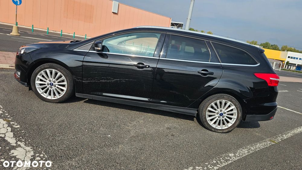 Ford Focus 1.0 EcoBoost Edition - 4