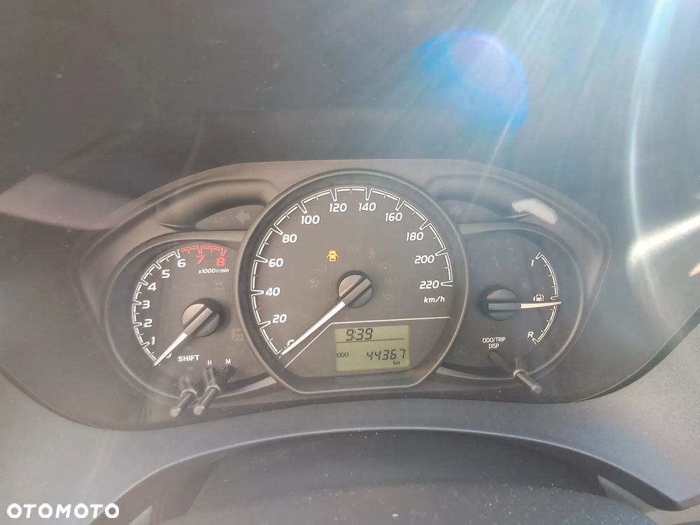 Toyota Yaris 1.0 Active - 6