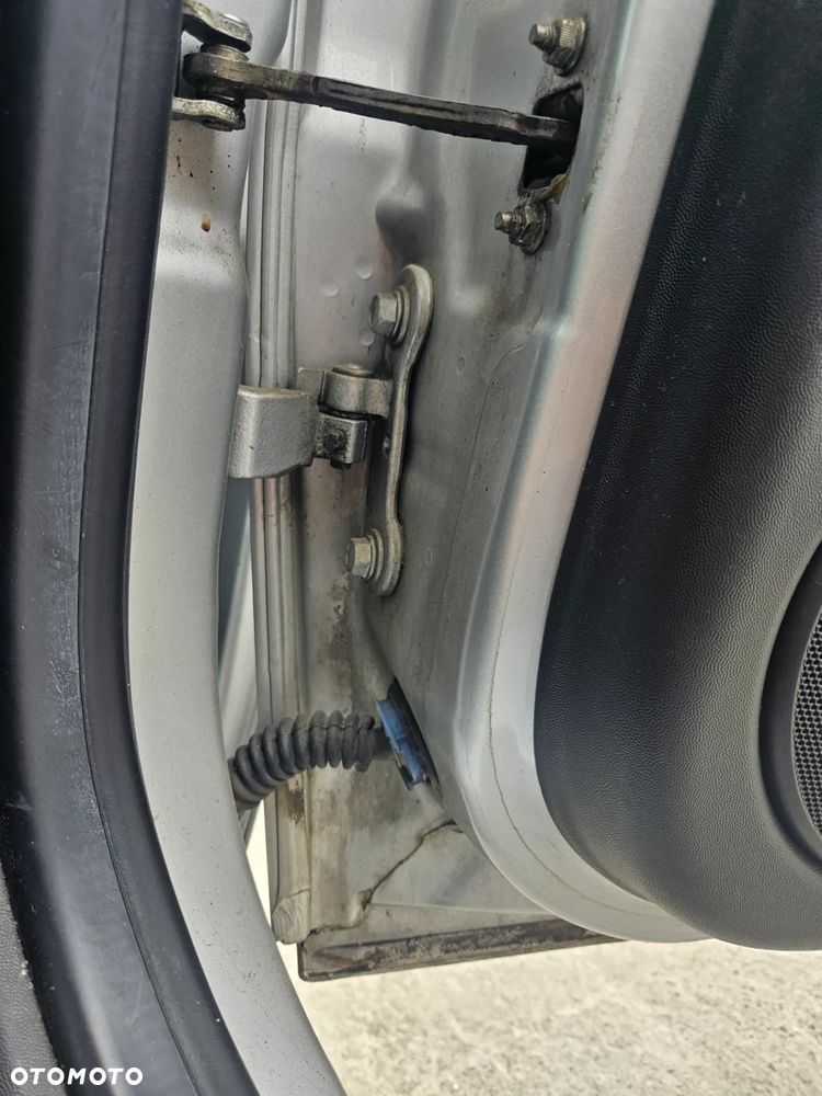 OPEL VECTRA C LIFT DRZWI PRAWY TYŁ PRAWE TYLNE Z157 - 11