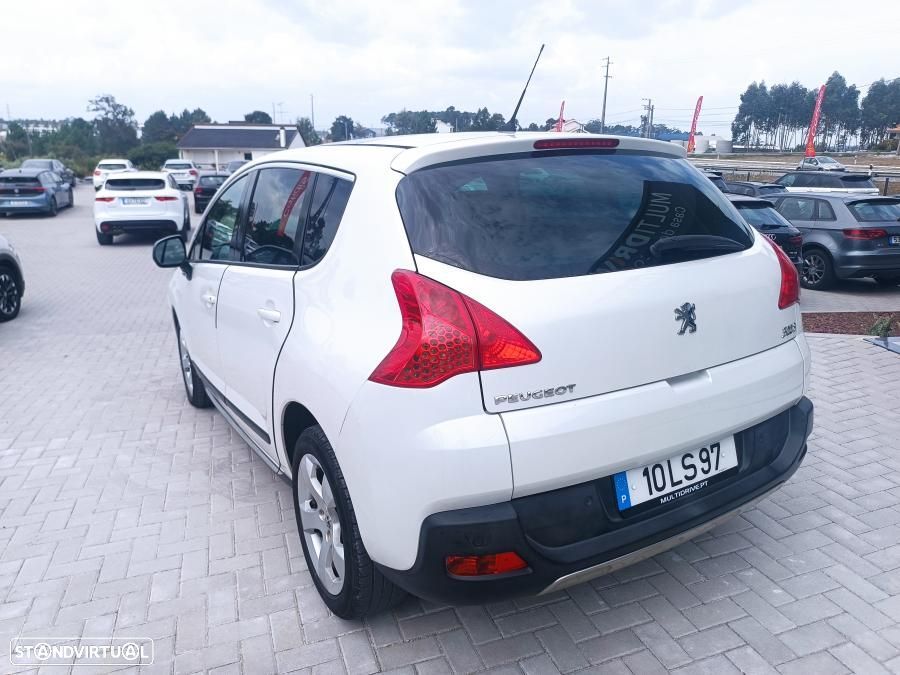 Peugeot 3008 1.6 HDi Active - 2