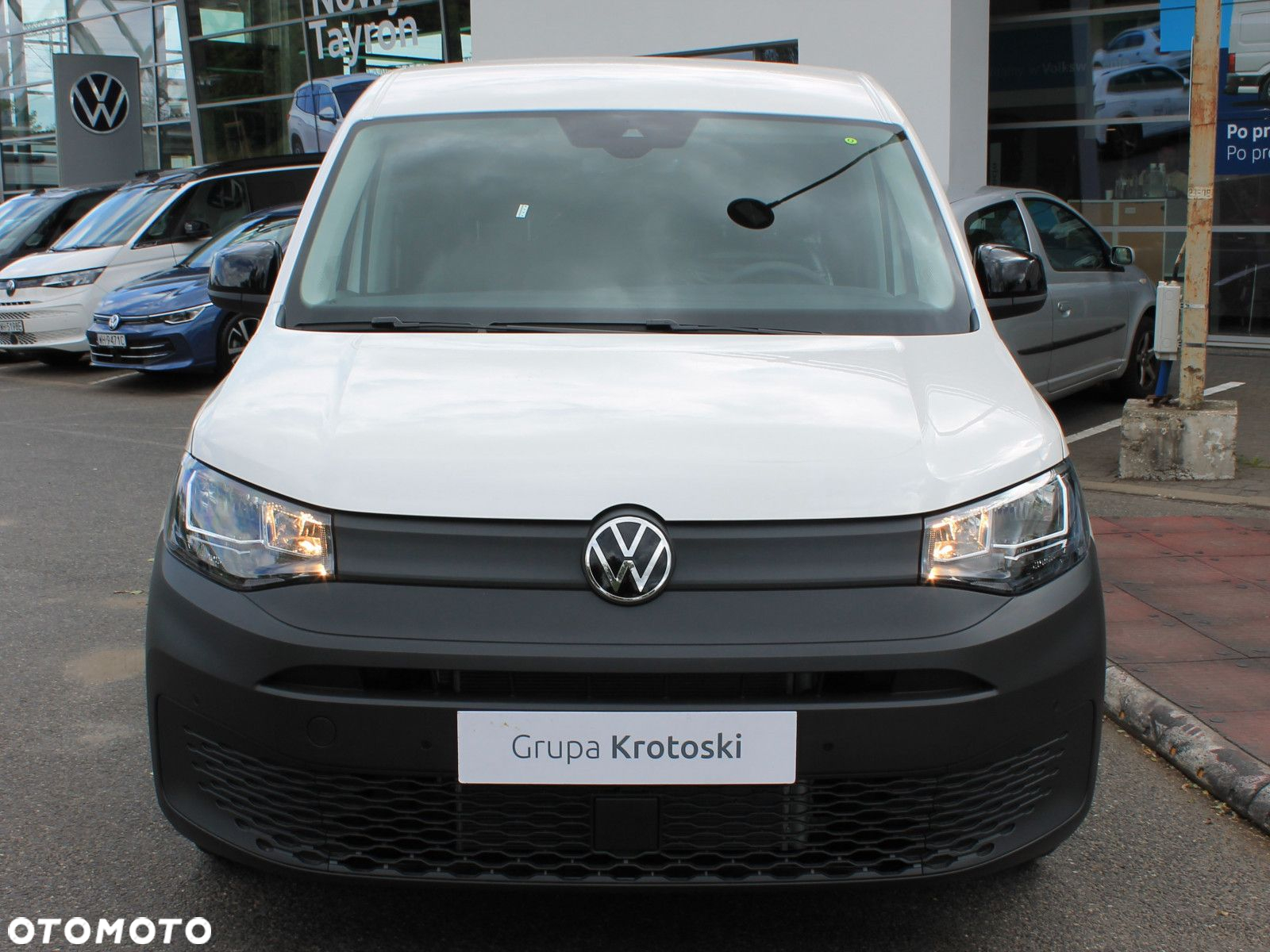 Volkswagen Caddy Maxi Cargo 2.0 TDI Manual - 3