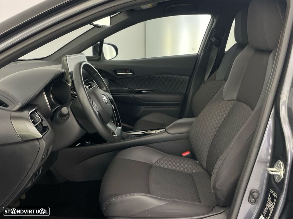 Toyota C-HR 1.8 Hybrid Square Collection - 11