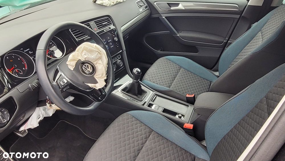 Volkswagen Golf 1.5 TSI ACT OPF BlueMotion IQ.DRIVE - 11