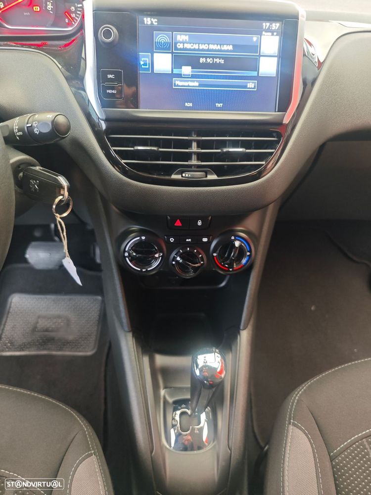 Peugeot 208 1.6 e-HDi Active 2-Tronic - 15