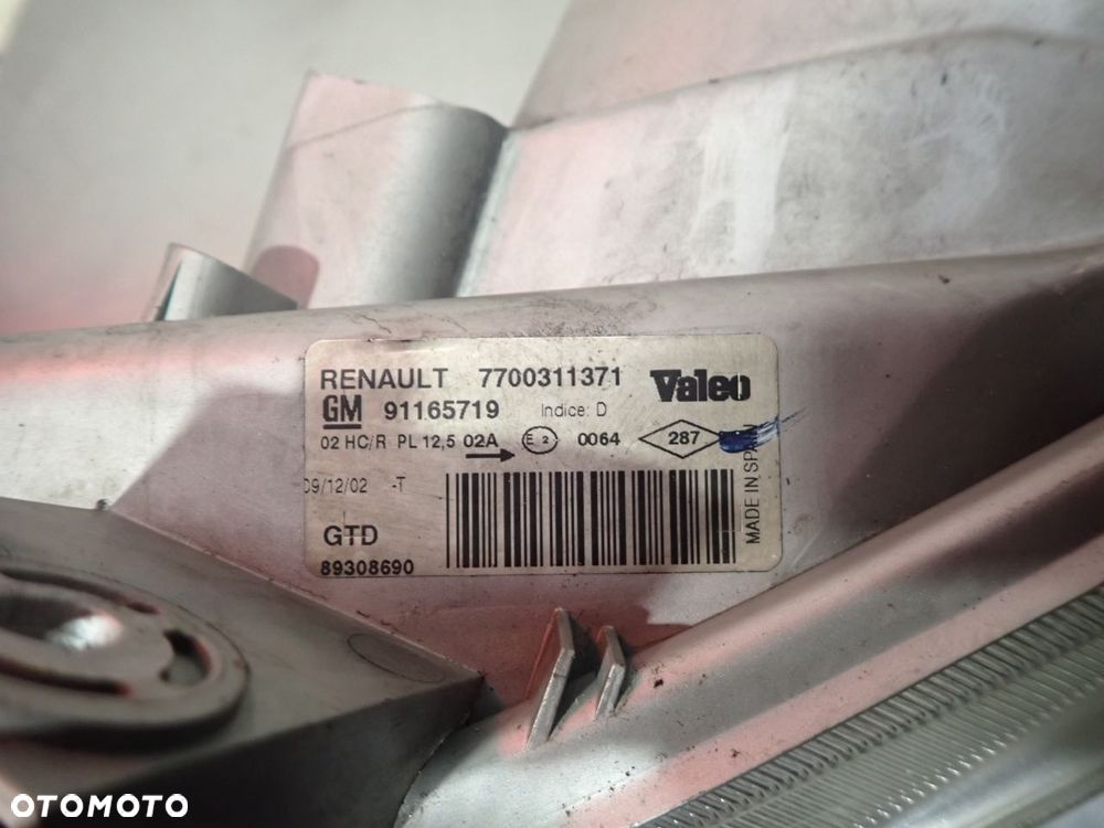 LAMPA LEWA PRZEDNIA RENAULT TRAFIC II - 9