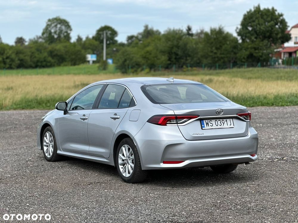 Toyota Corolla - 17