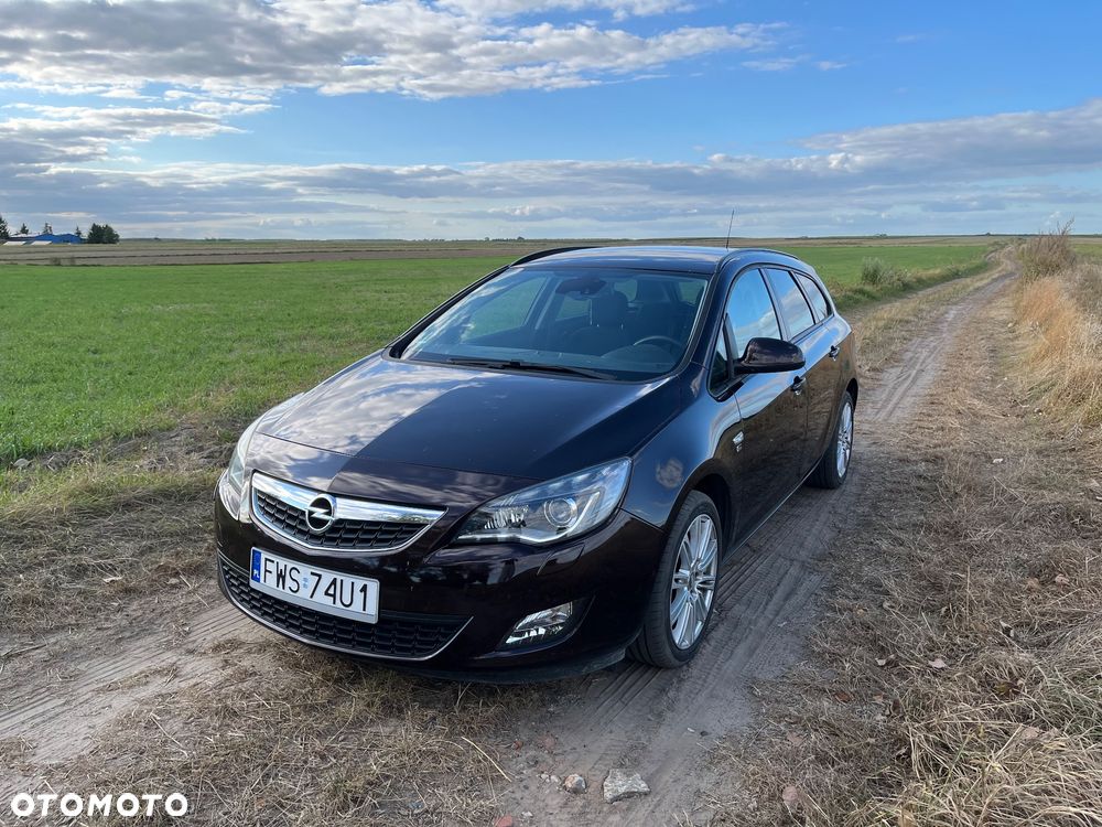 Opel Astra 1.6 T Sport - 1