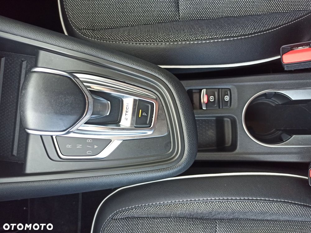 Renault Captur - 17