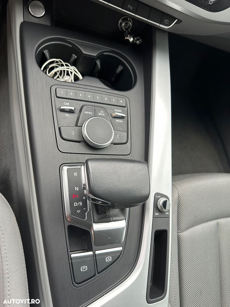 Audi A4 Limuzina 1.4 TFSI S tronic Sport - 4