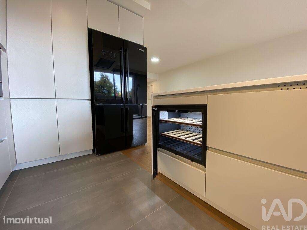 Apartamento T3 em Oliveira do Douro de 118,00 m2 - Grande imagem: 5/30