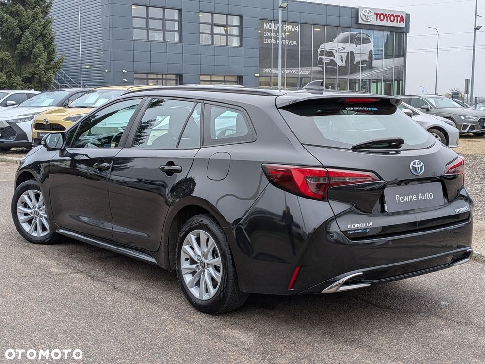 Toyota Corolla 1.8 Hybrid Comfort - 17