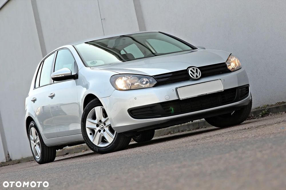 Volkswagen Golf 1.6 TDI DPF BlueMotion Technology Team - 10