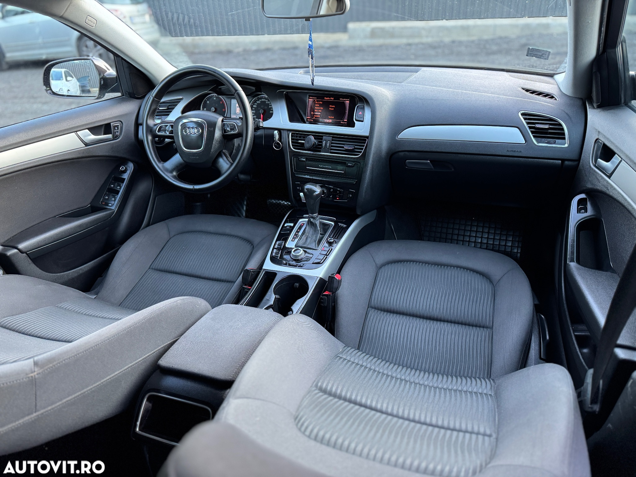 Audi A4 2.0 TDI Multitronic Avant - 8