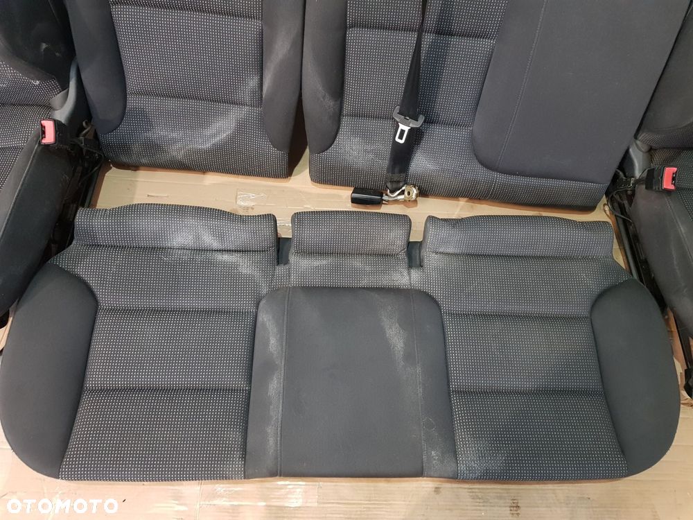 fotele kanapa komplet audi a3 8p sportback 5d - 6