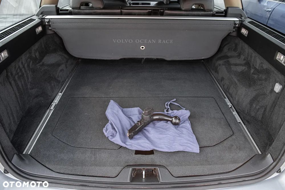 Volvo V70 3.2 Ocean Race - 27