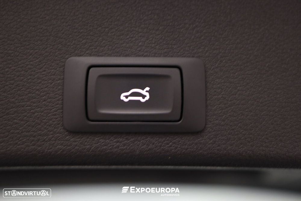 Audi A4 Avant 35 TDI Advanced S tronic - 8