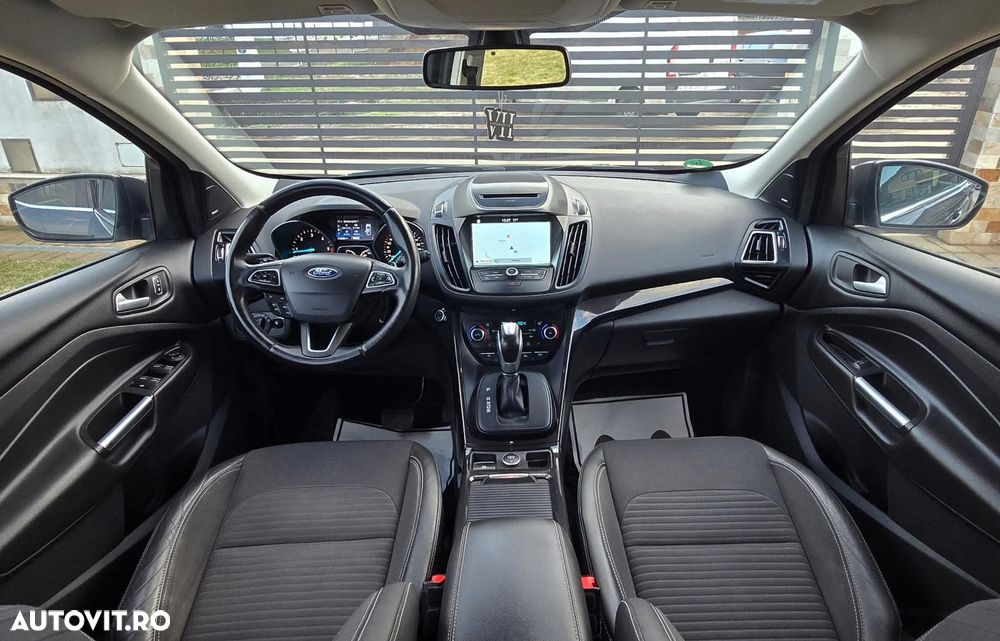 Ford Kuga 2.0 TDCi 4x4 Aut. Titanium - 29