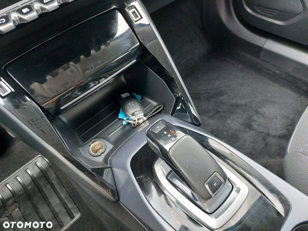 Peugeot 2008 - 29