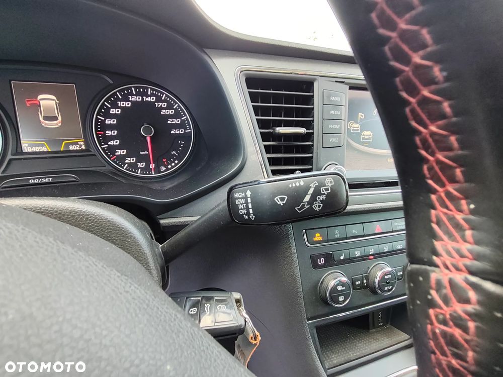 Seat Leon 1.4 EcoTSI FR Black S&S - 27