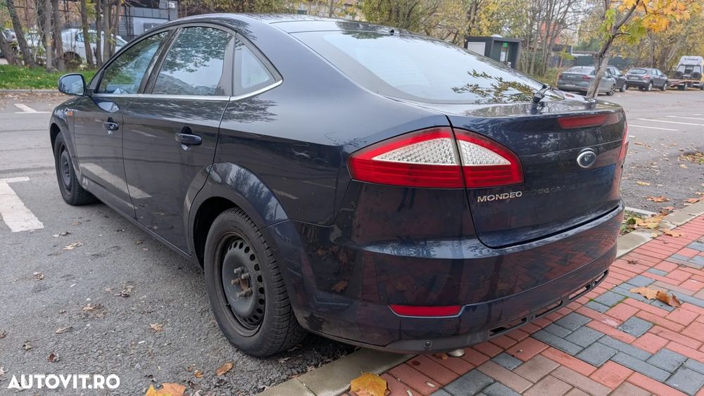 Ford Mondeo 2.0 TDCI Titanium - 8